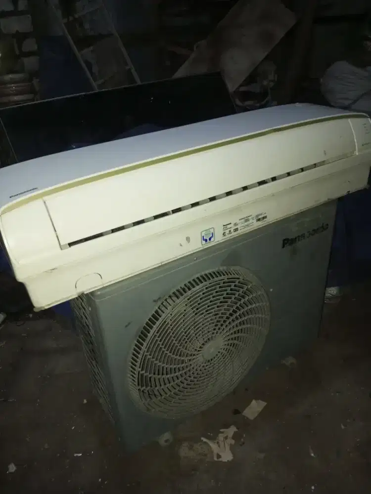 Menerima jual beli AC bekas borong atau satuan