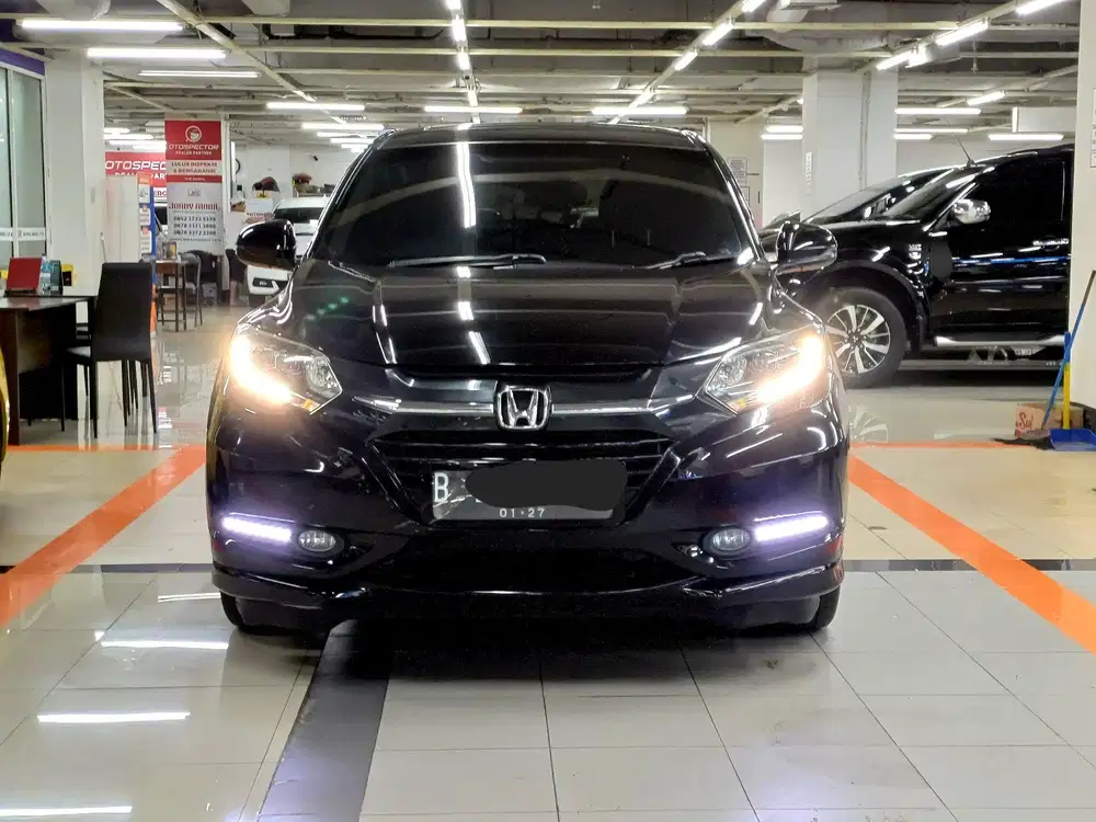 Honda HRV 1.8 Prestige At 2016 Pajak Panjang 1th