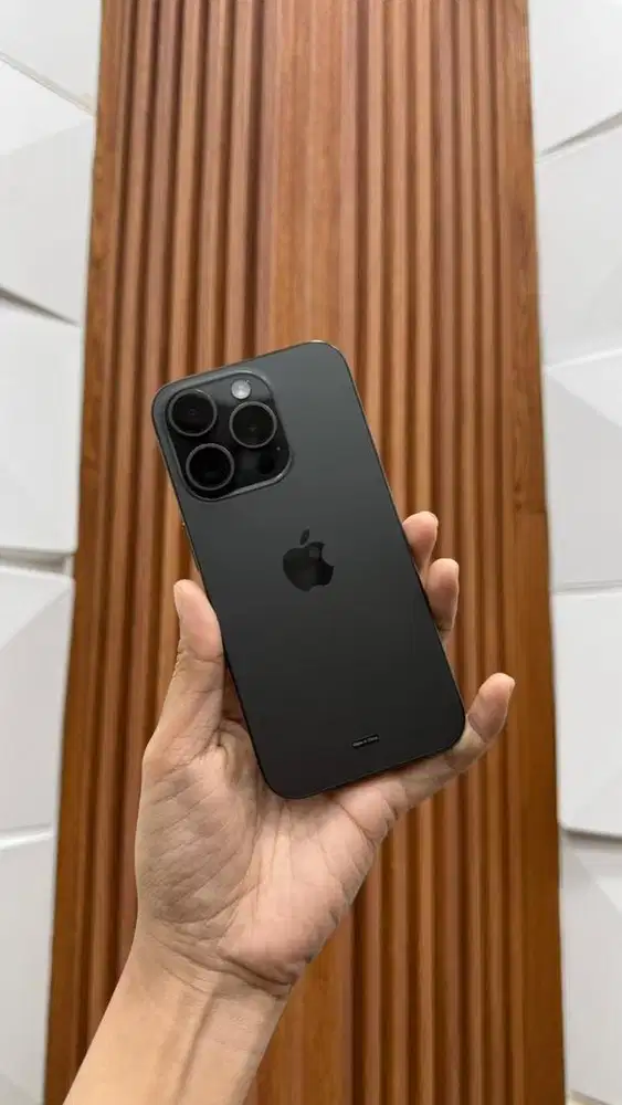 Second iphone 15 pro 128gb black