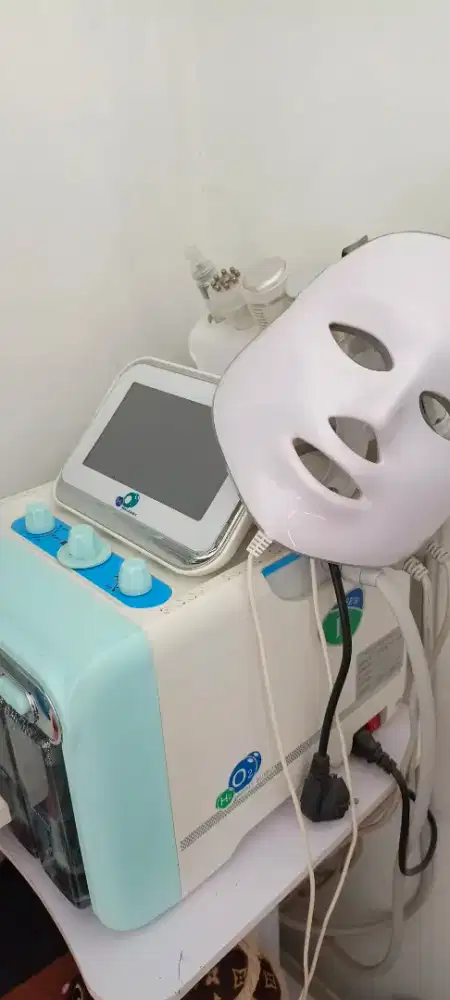 Hydra facial alat