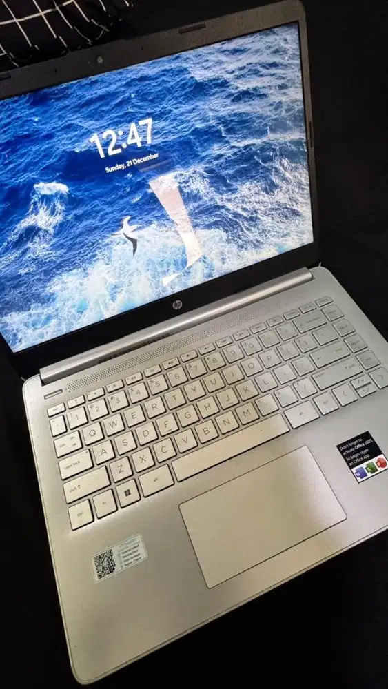 Jual bekas laptop HP 14s-dq0508TU