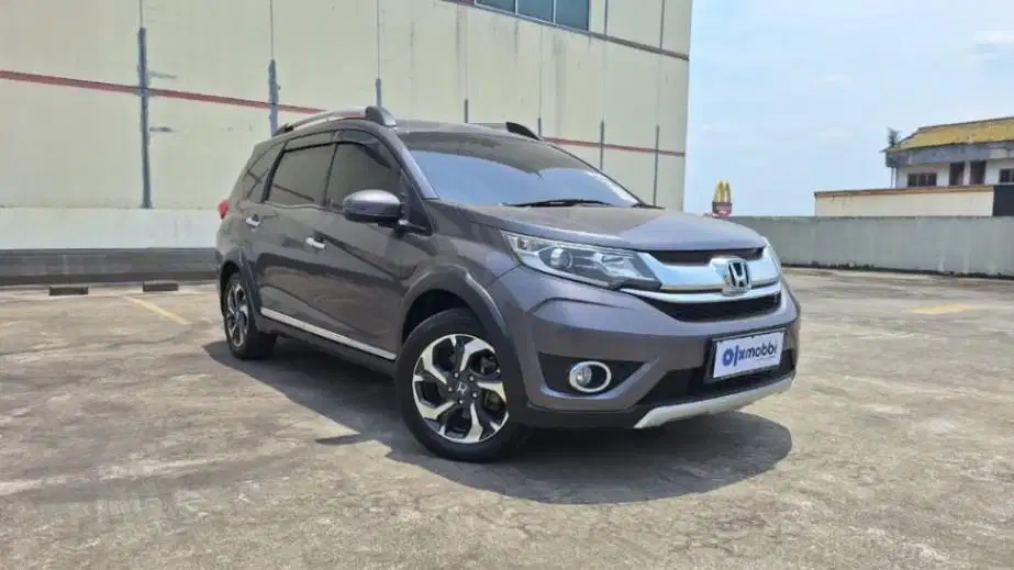 PROMO Low Angsuran Honda BR-V 1.5 E Bensin-MT 2017 5AJ