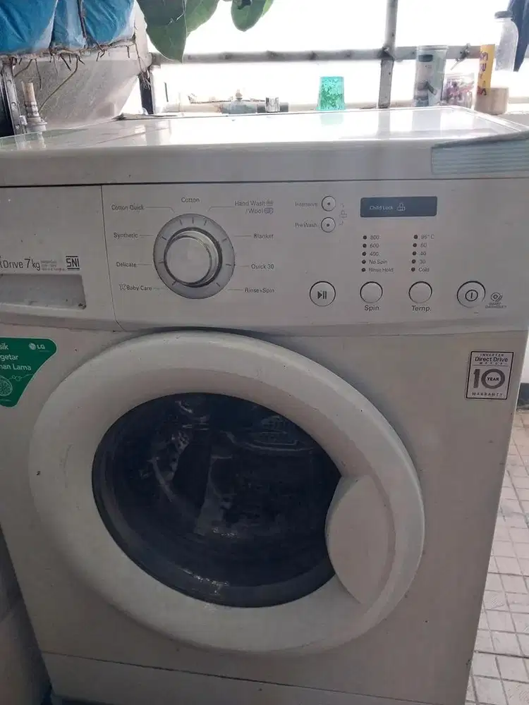 mesin cuci LG front loading 7kg