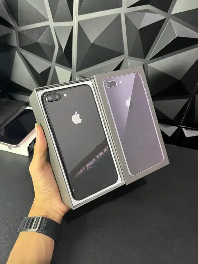 Iphone 8plus_64 IBOK