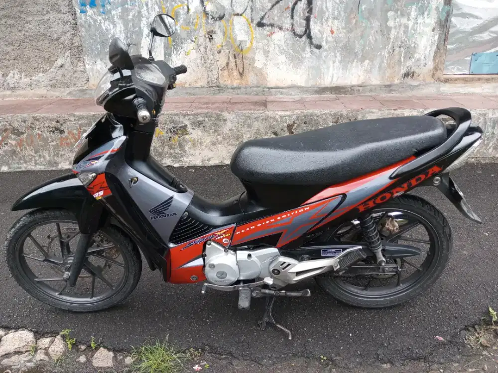 Supra X 125 D Disk tahun 2006