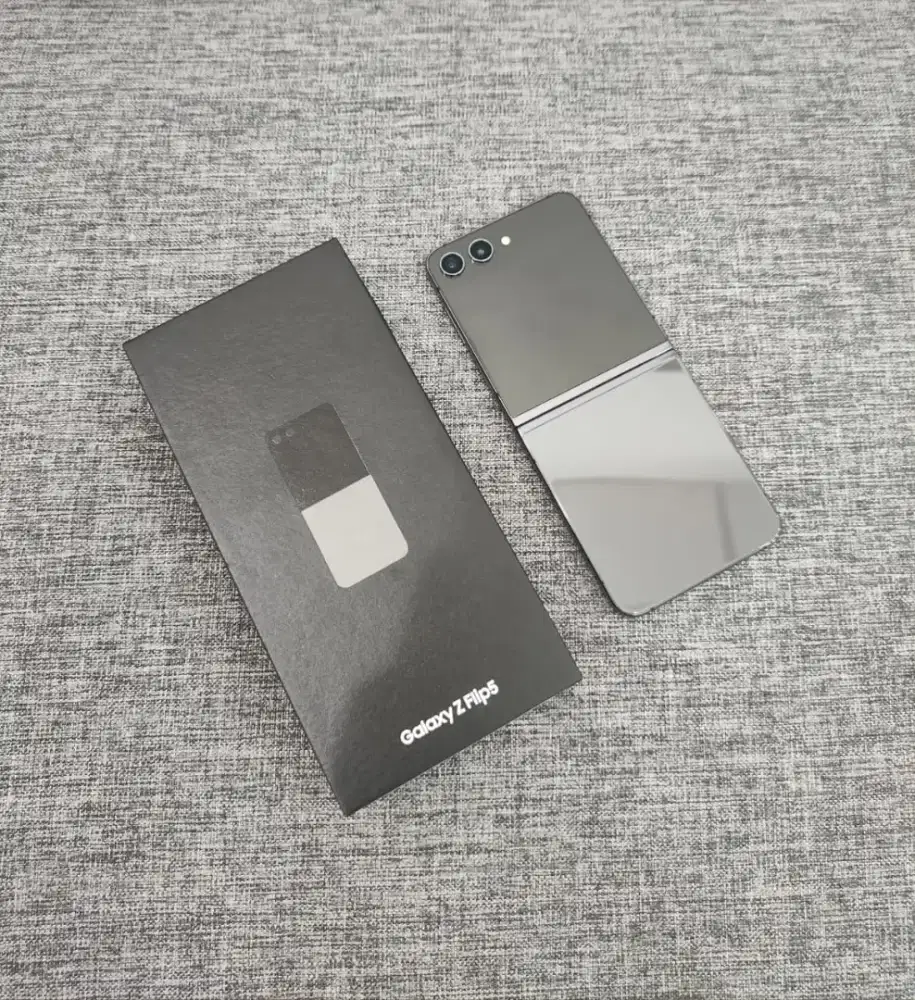 Samsung Galaxy ZFlip5 512gb