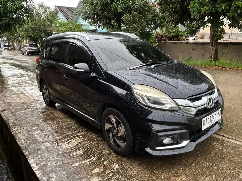 Mobilio RS MT Seken Hitam