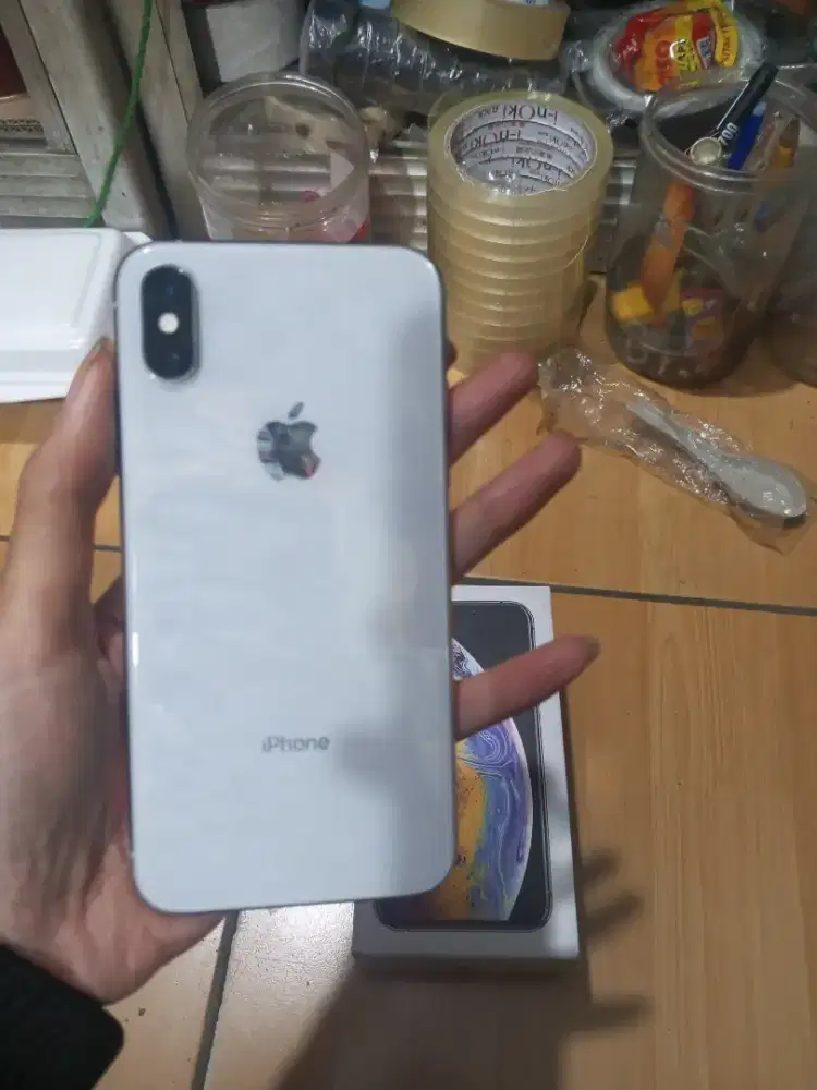 iPhone xs 256 with
