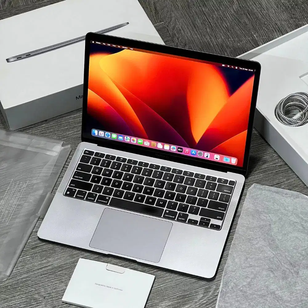 BH 98% MACBOOK AIR M1 8GB/256GB EX IBOX