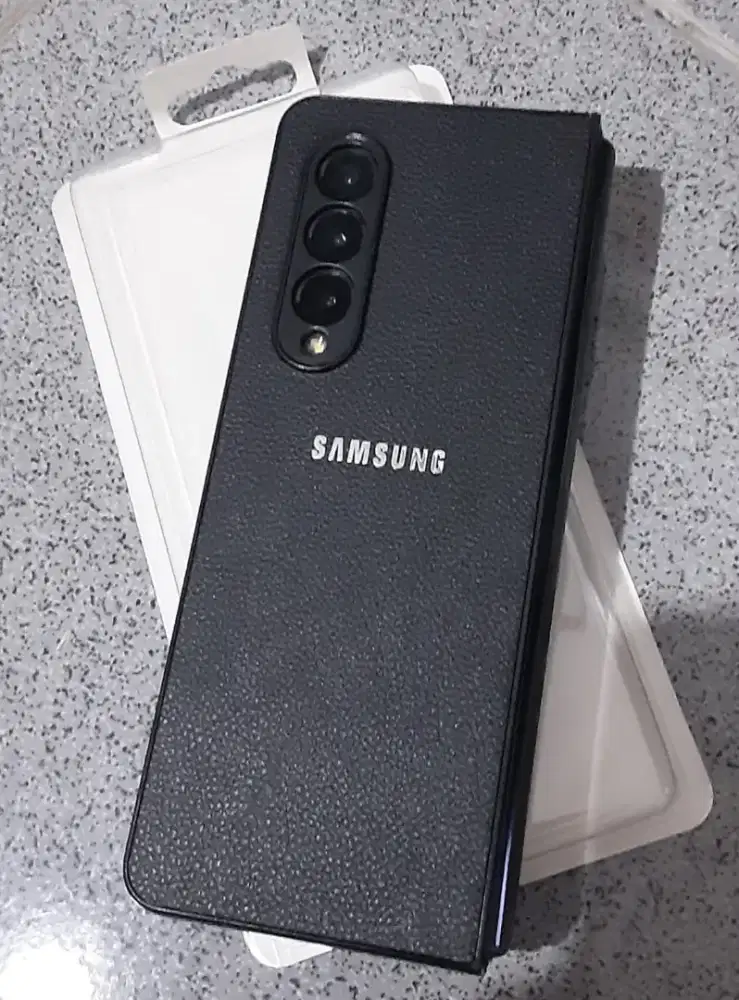 SAMSUNG Z FOLD 3 5G LEATHER COVER (NEW ORIGINAL)