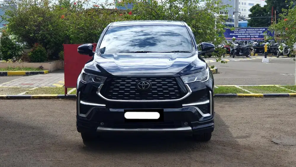 Km20rb toyota kijang innova zenix q hybrid modelista tss 2023 hitam