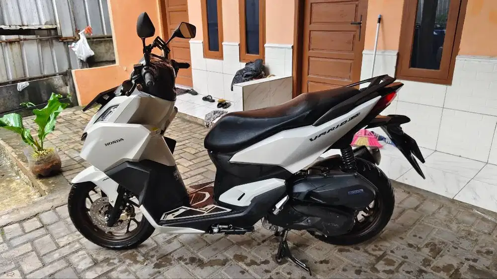 Vario 160 Abs 2022 Surat Lengkap Plat Leter E KM 20.000