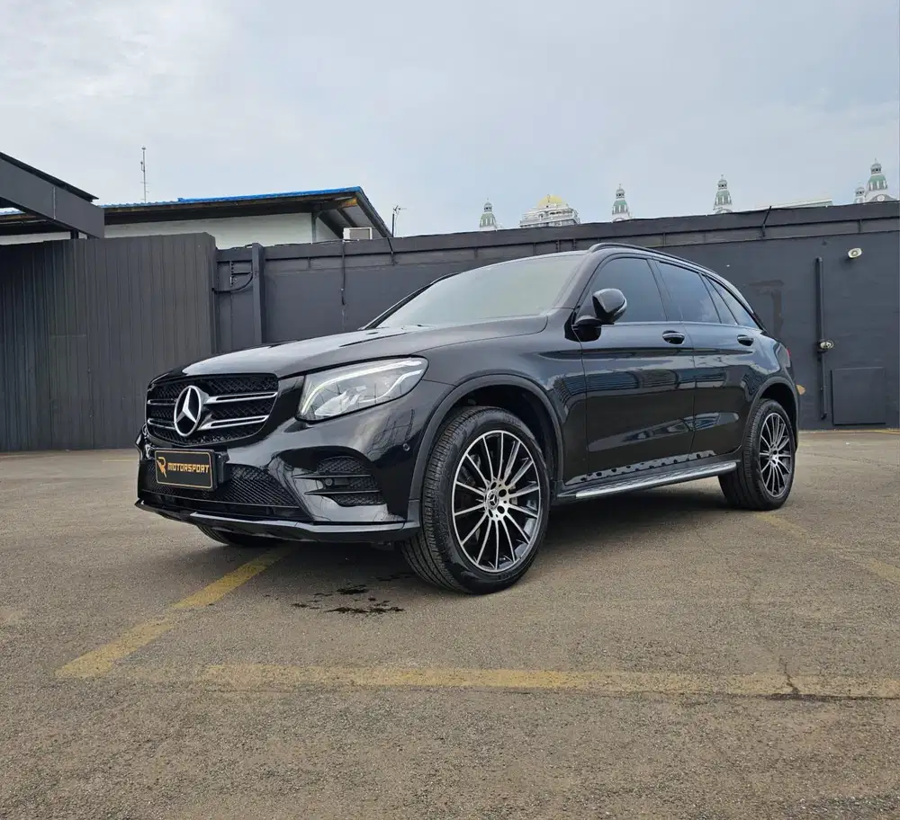 (ODO: 20rb) Mercedes Benz GLC200 AMG Night edition mercy glc 200