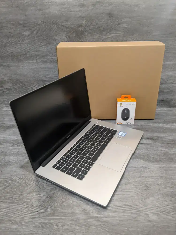 Laptop Huawei Slim Core i3 Gen 10 Ram 8GB bonus Mouse Baru Siap pakai