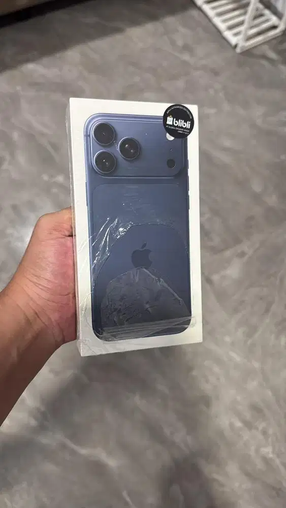 iPhone 17 Pro Max 512Gb BNIB BLUE