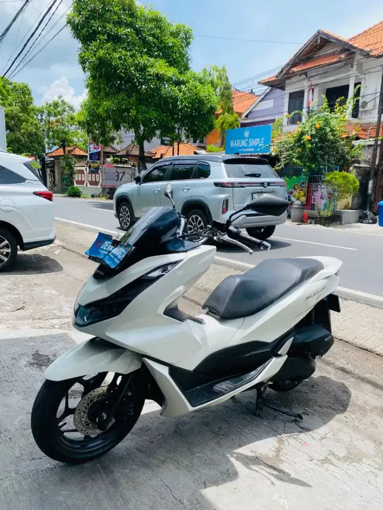 DP 500 PCX 2023 putih Deva motor