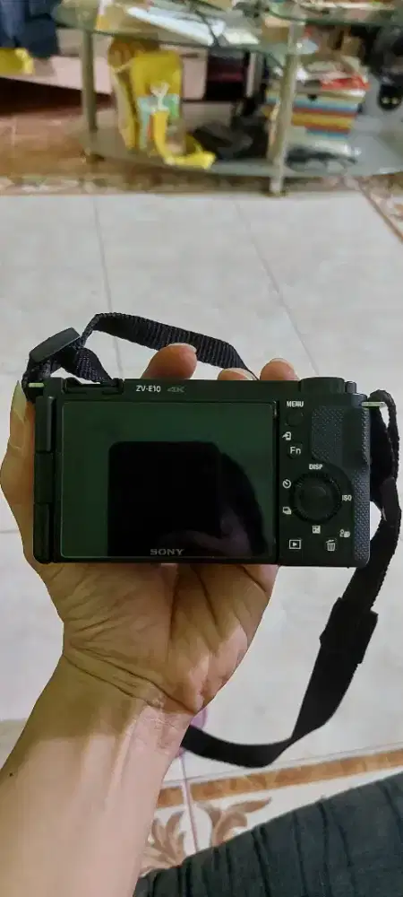 KAMERA SONY ZVE10 KIT + SIGMA 30MM F1.4