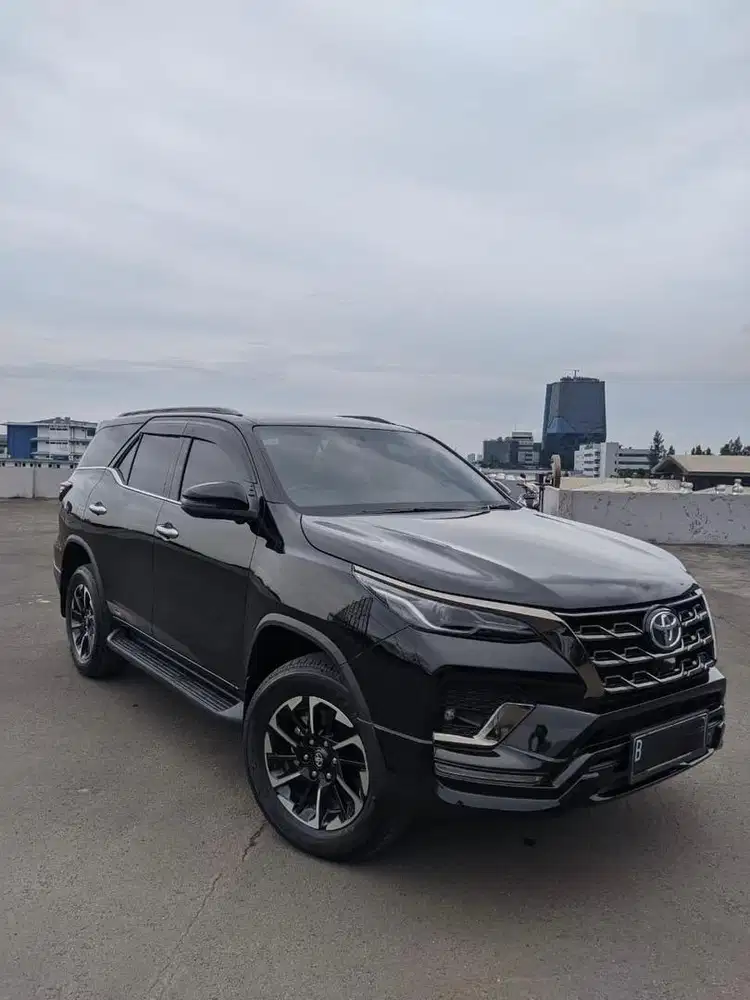 Fortuner GR 2.4 th2021