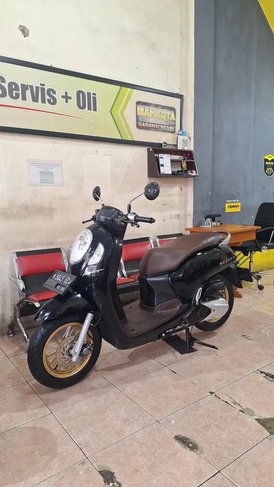 Scoopy Prestige Tahun 2021 Pajak Panjang Surat Lengkap Bergaransi