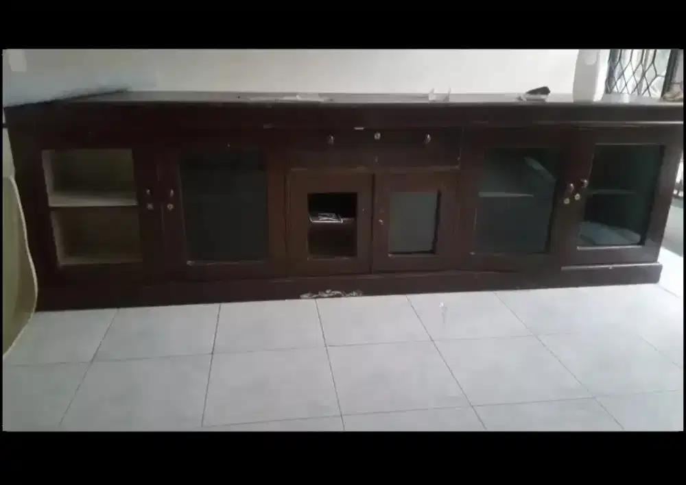 lemari dg panjang 2.75m