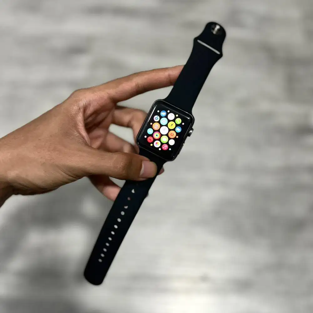 Apple Watch Series 3 / iWatch Series 3 42mm Unit Only