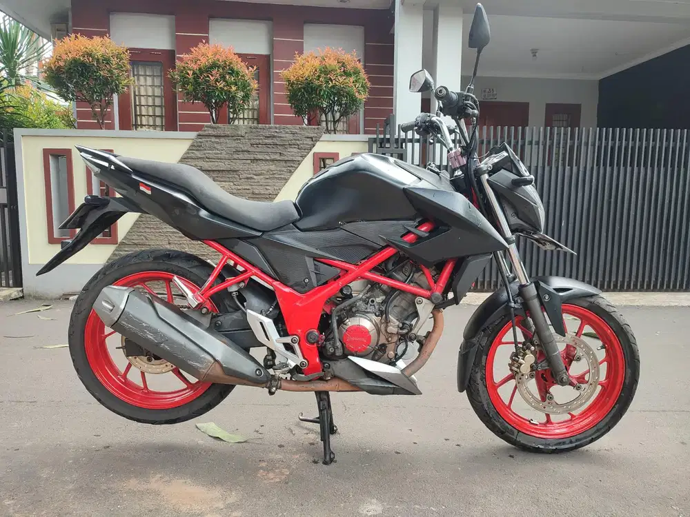 HONDA CB 150R TAHUN 2016