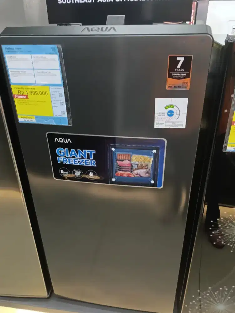 Kulkas Aqua 165 L