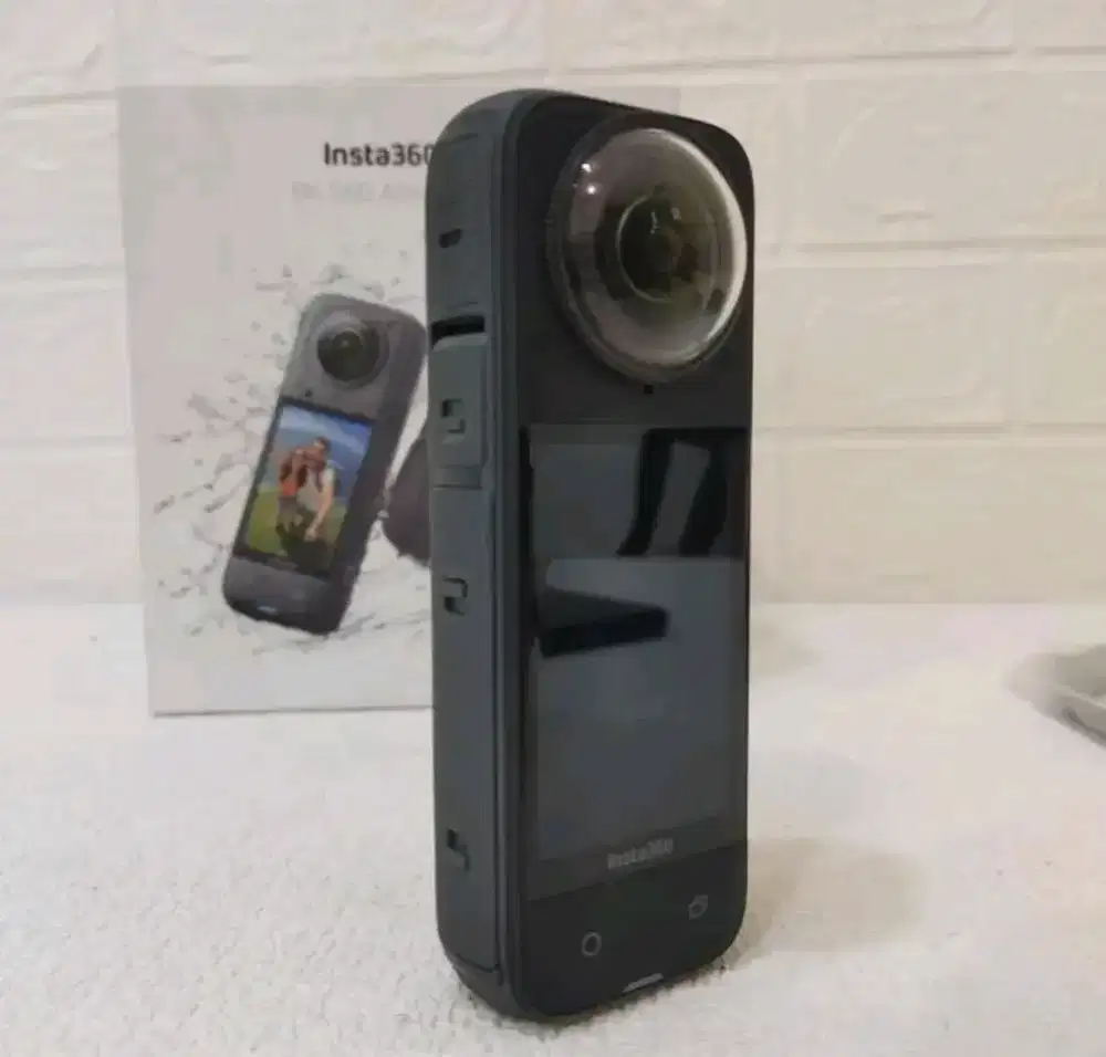Insta 360 x4 nominus mulus
