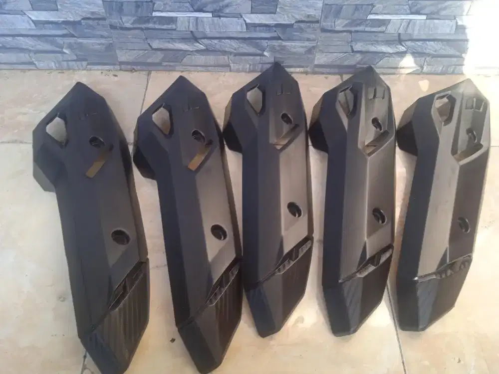 Tameng knalpot Vario 125 terbaru 2014-2017 poris cipondoh