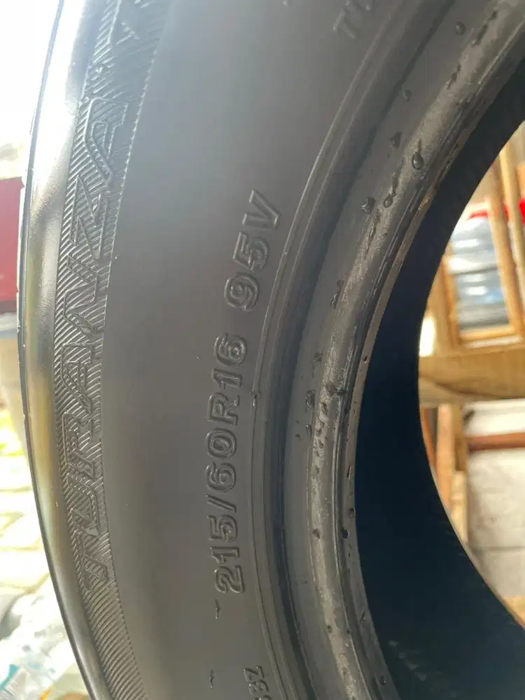 Bridgestone Turanza T005A 215/60/R16