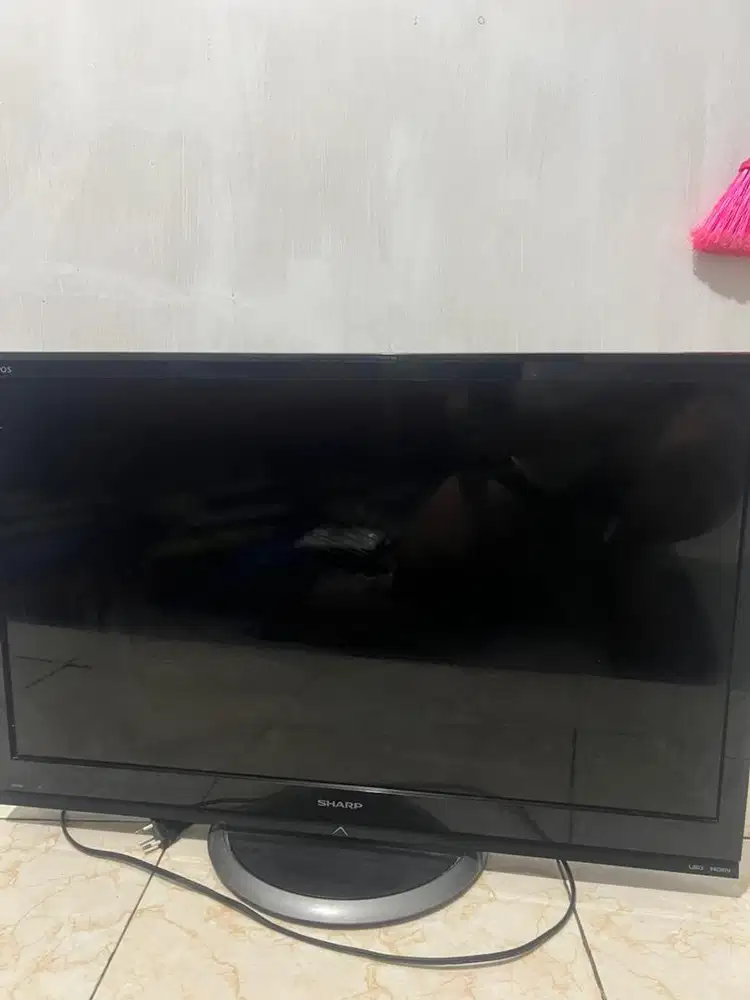 Jual cepat TV SHARP AQUOS