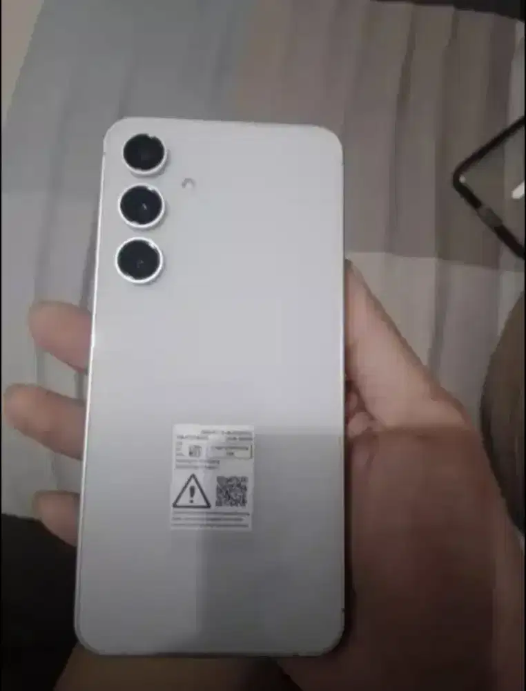 Samsung S24Fe mulus100%