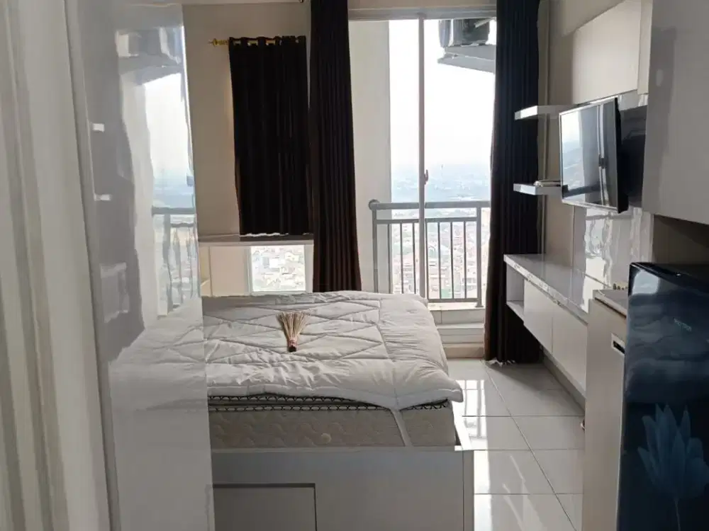 JUAL MURAH Apt di BSD Fully Furnished BAGUS