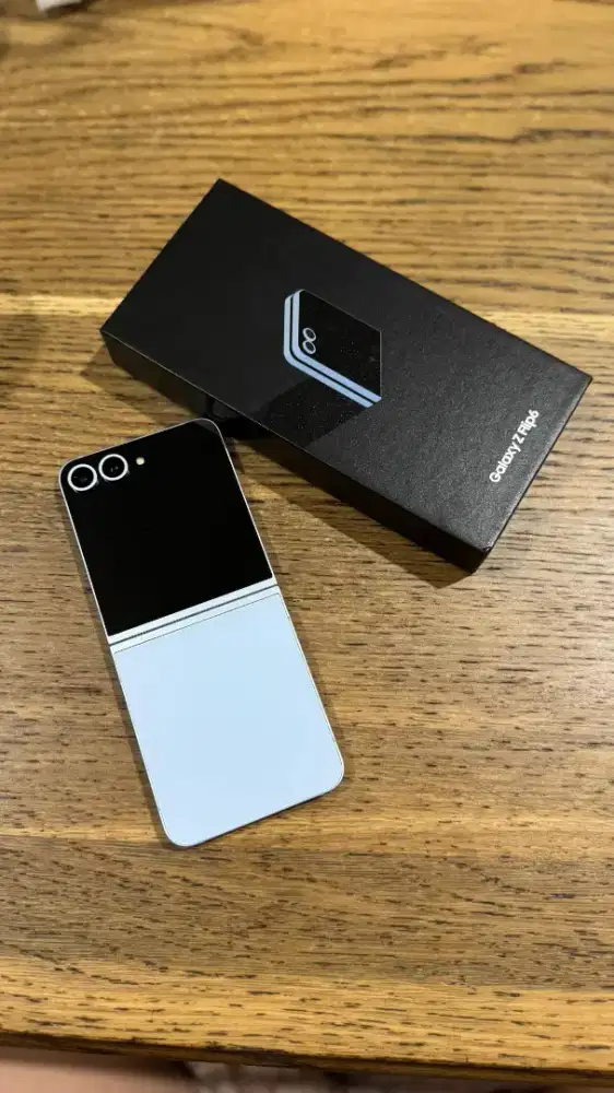 Samsung Z Flip 6 Pribadi User