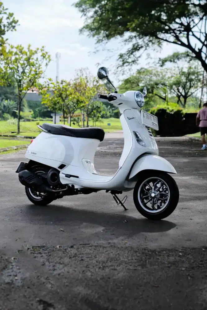 VESPA LX 125 IGET ABS FACELIFT 2024