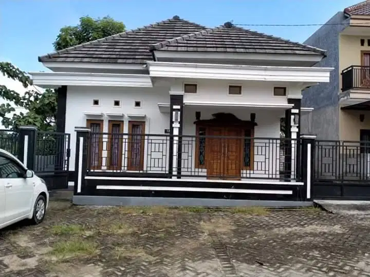 Rumah dijual siap huni