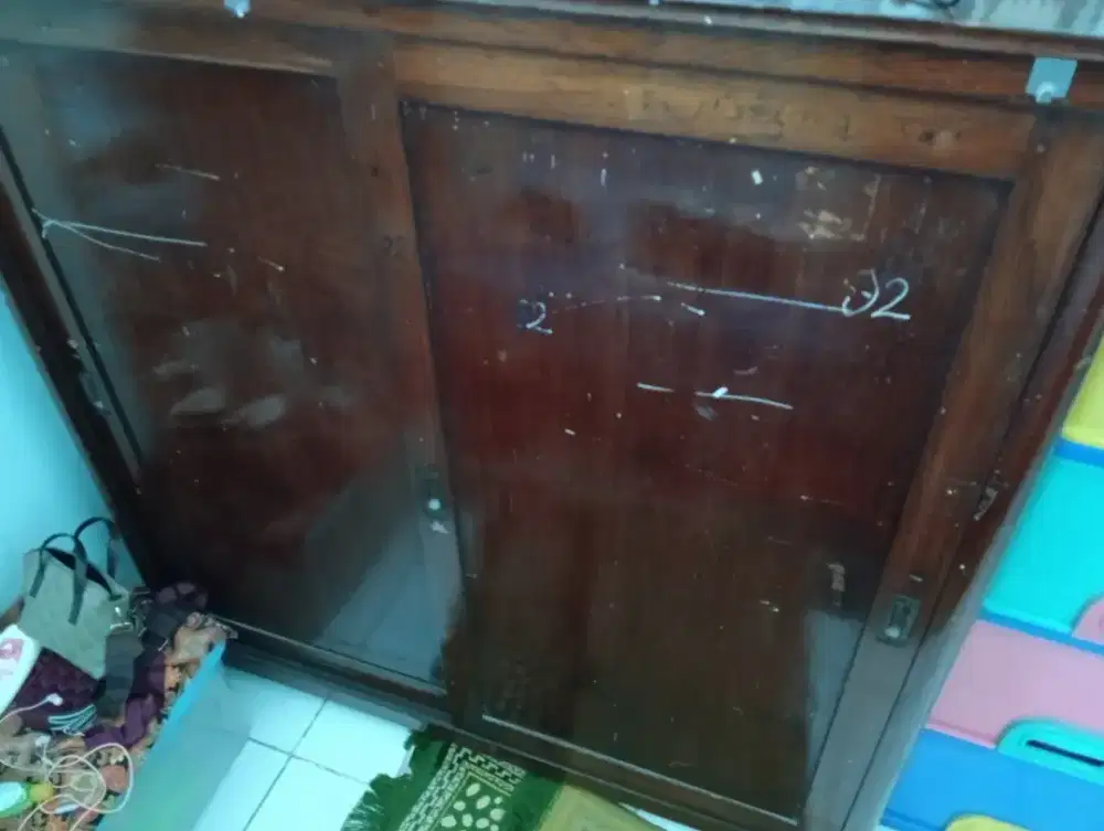 Jual lemari kayu jati