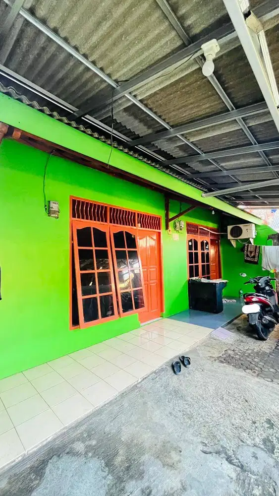 Dijual 2 Kontrakan+1 Ruko Aktif Pinggir Jalan Raya Ciherang, Tapos SHM