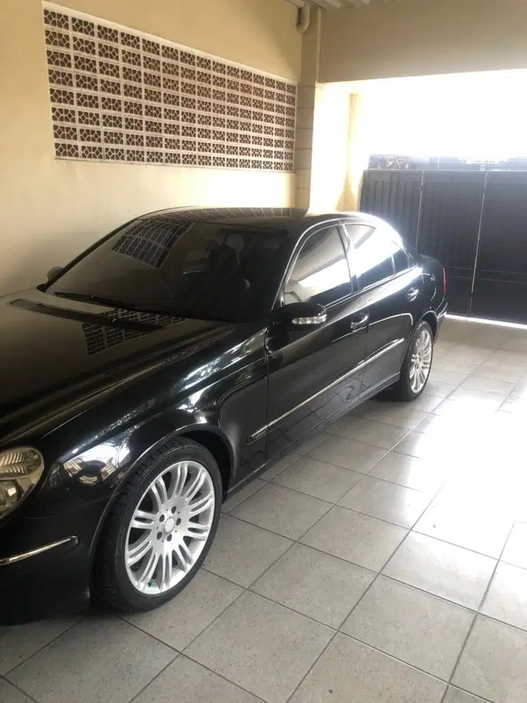 Mercedes bens w211 e260 elegance