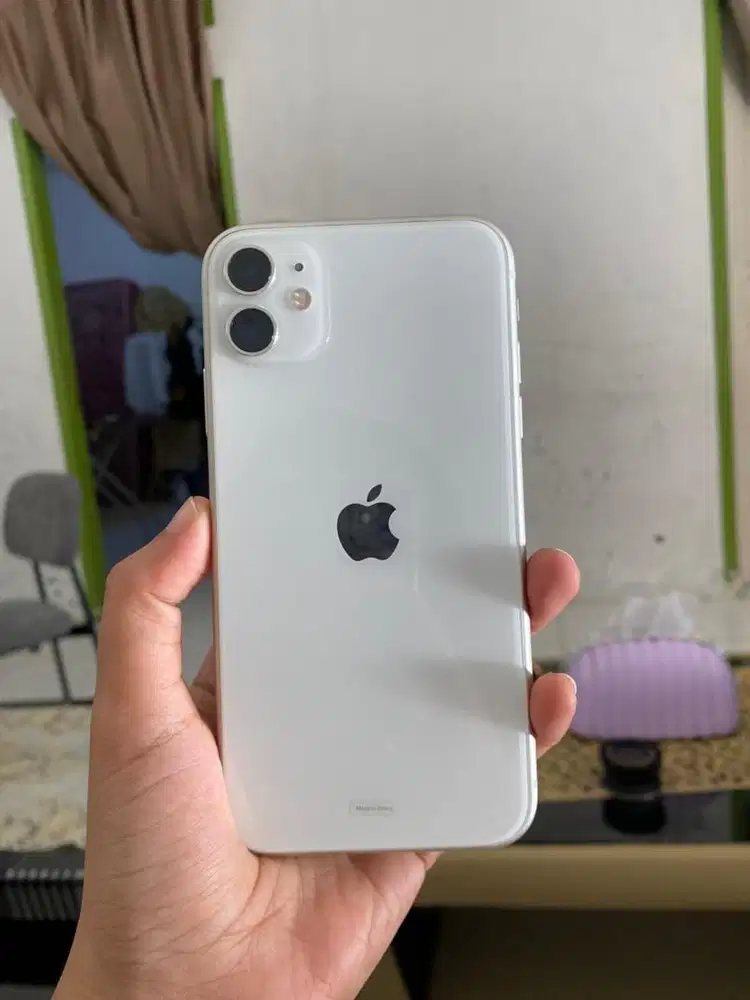 Dijual iphone 11