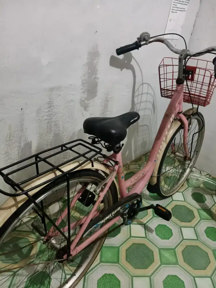 Sepeda wanita United