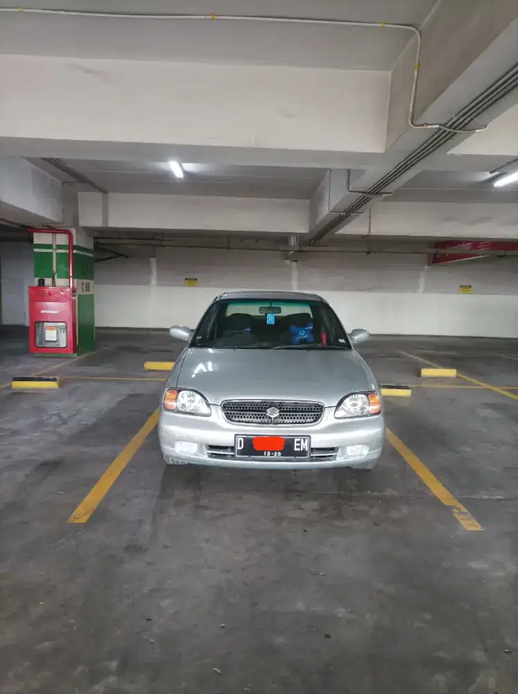 Suzuki Baleno 1.5 MT 2000 - Pajak Super Panjang & Siap Luar Kota!