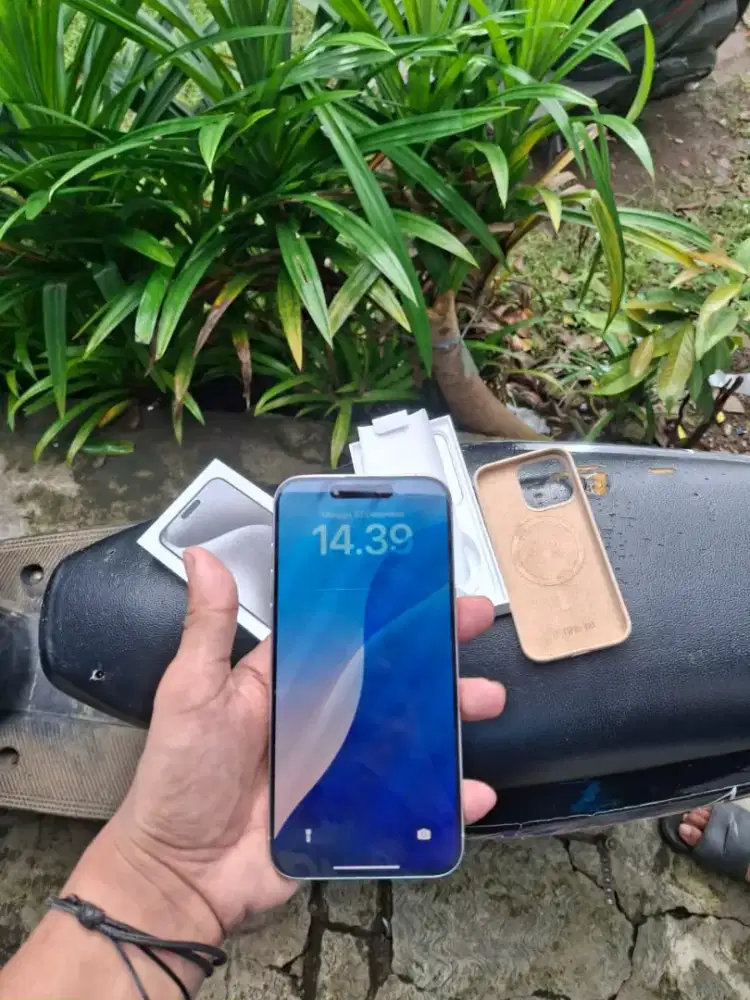 iPhone 15 promax 256 resmi iBox