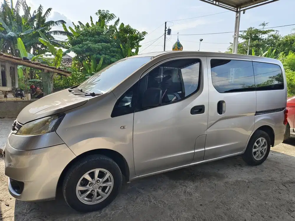 EVALIA 2013 / SILVER / PRIBADI