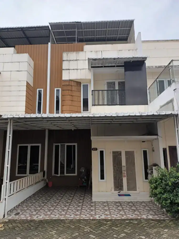Rumah Modern 2,5 LT Siap Huni • Lokasi Strategis • SHM • Bebas Banjir