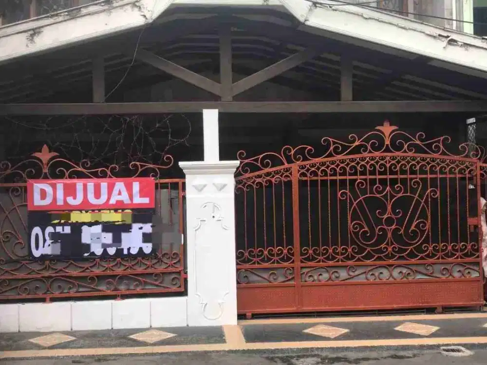 Rumah Tebet Jalan 2 Mobil