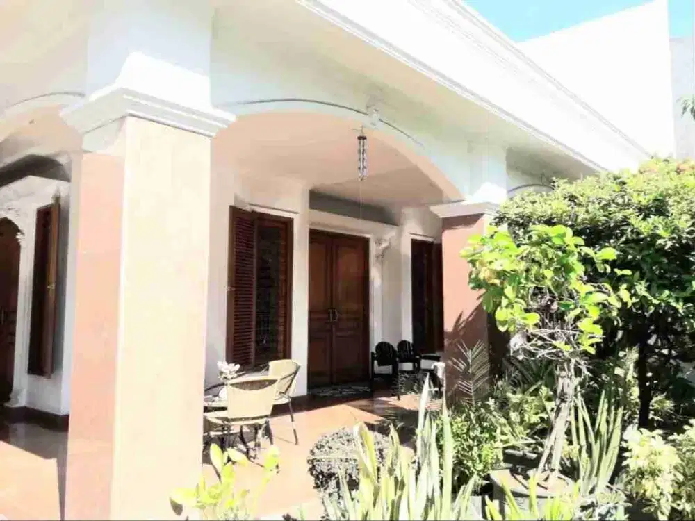 Langka‼️Jual Rumah Lokasi Premium di Raya Gubeng seberang RS Siloam Surabaya