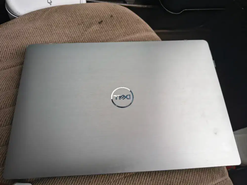 Dell latitude 7400 i7