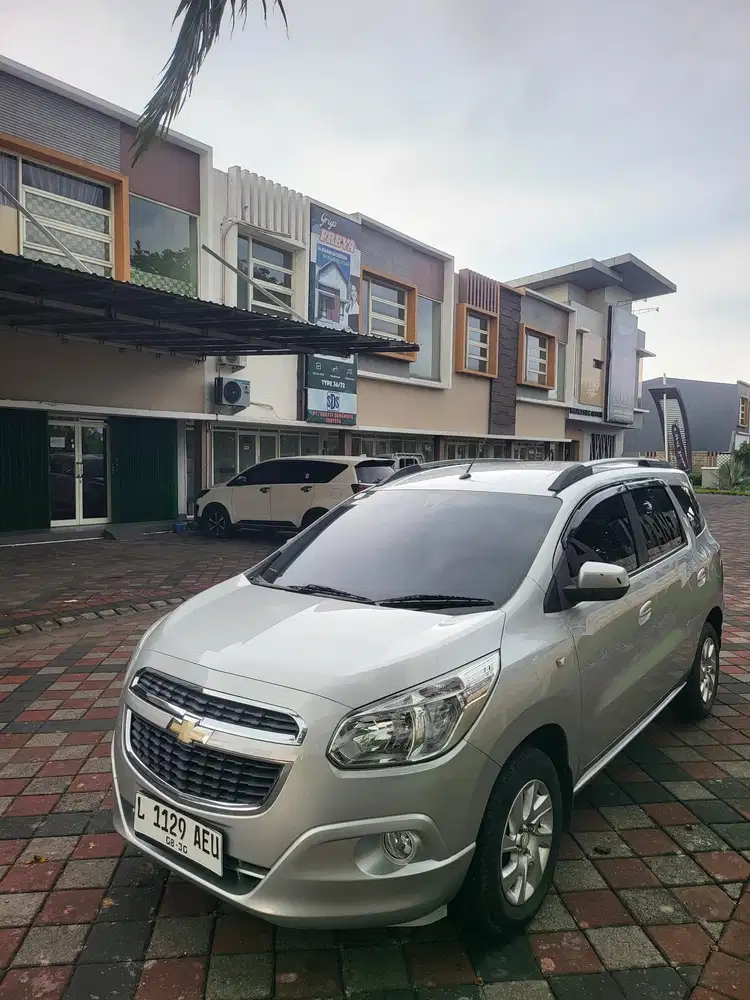 chevrolet Spin LTZ 2013 km antik 50rb