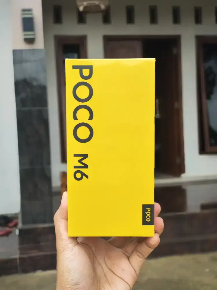 Poco M6 8/256 BARU SEGEL DUS GARANSI RESMI